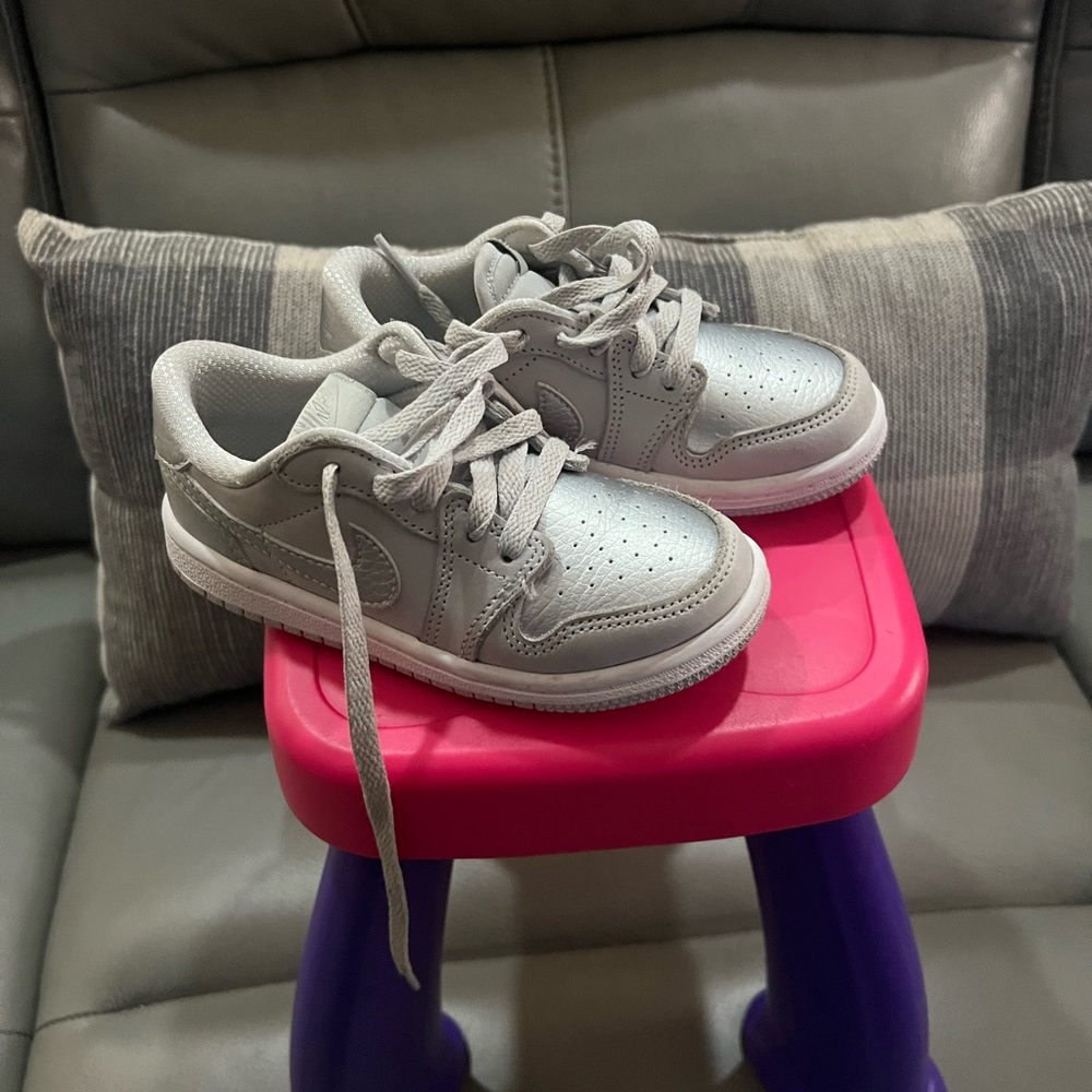 Jordan Kids' Metallic Silver Sneakers